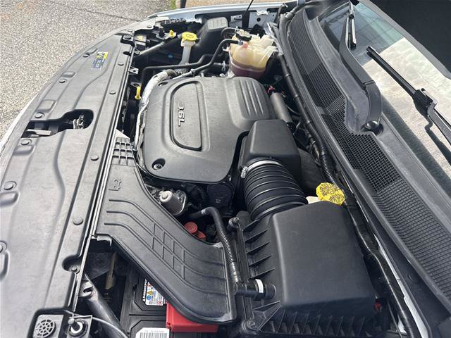 Used 2019 Chrysler Pacifica Limited FWD image 28