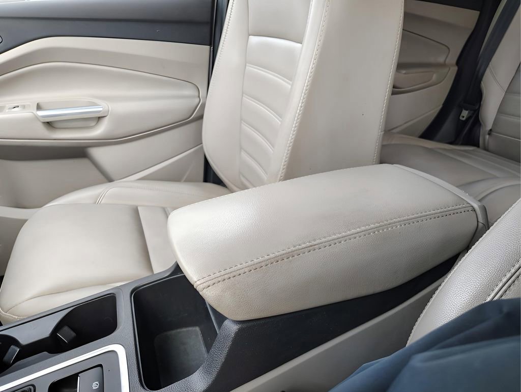 Certified 2019 Ford Escape SEL image 22