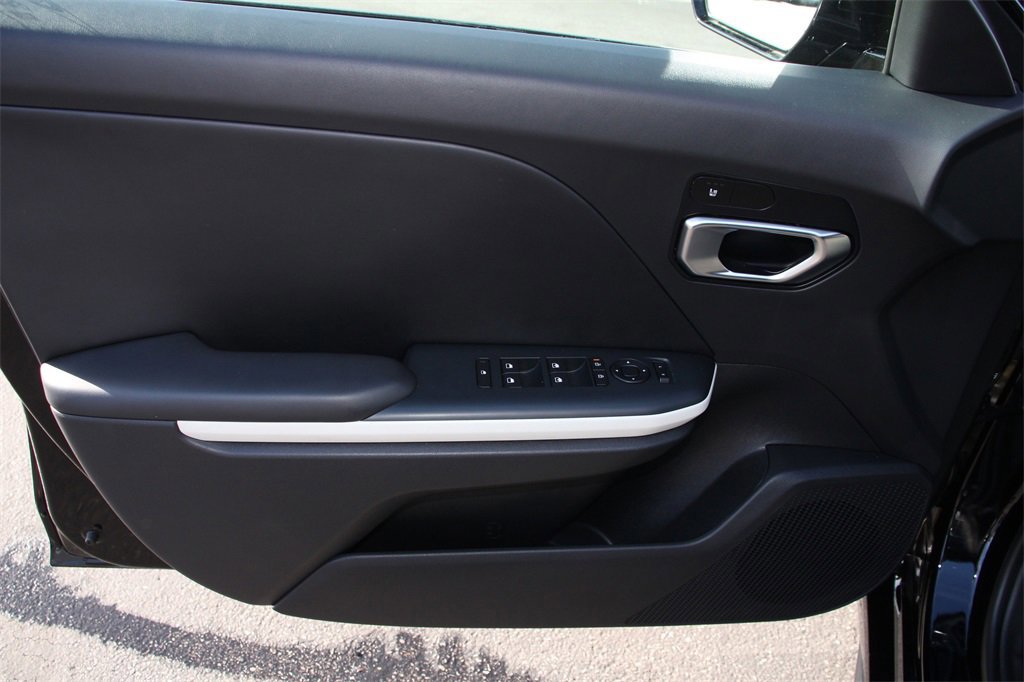 Used 2025 Kia K4 GT-Line image 22