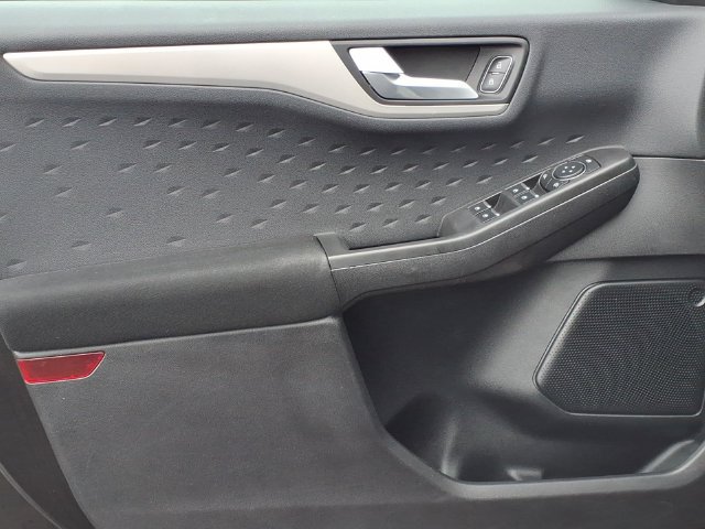 Certified 2020 Ford Escape SE AWD/4WD image 15
