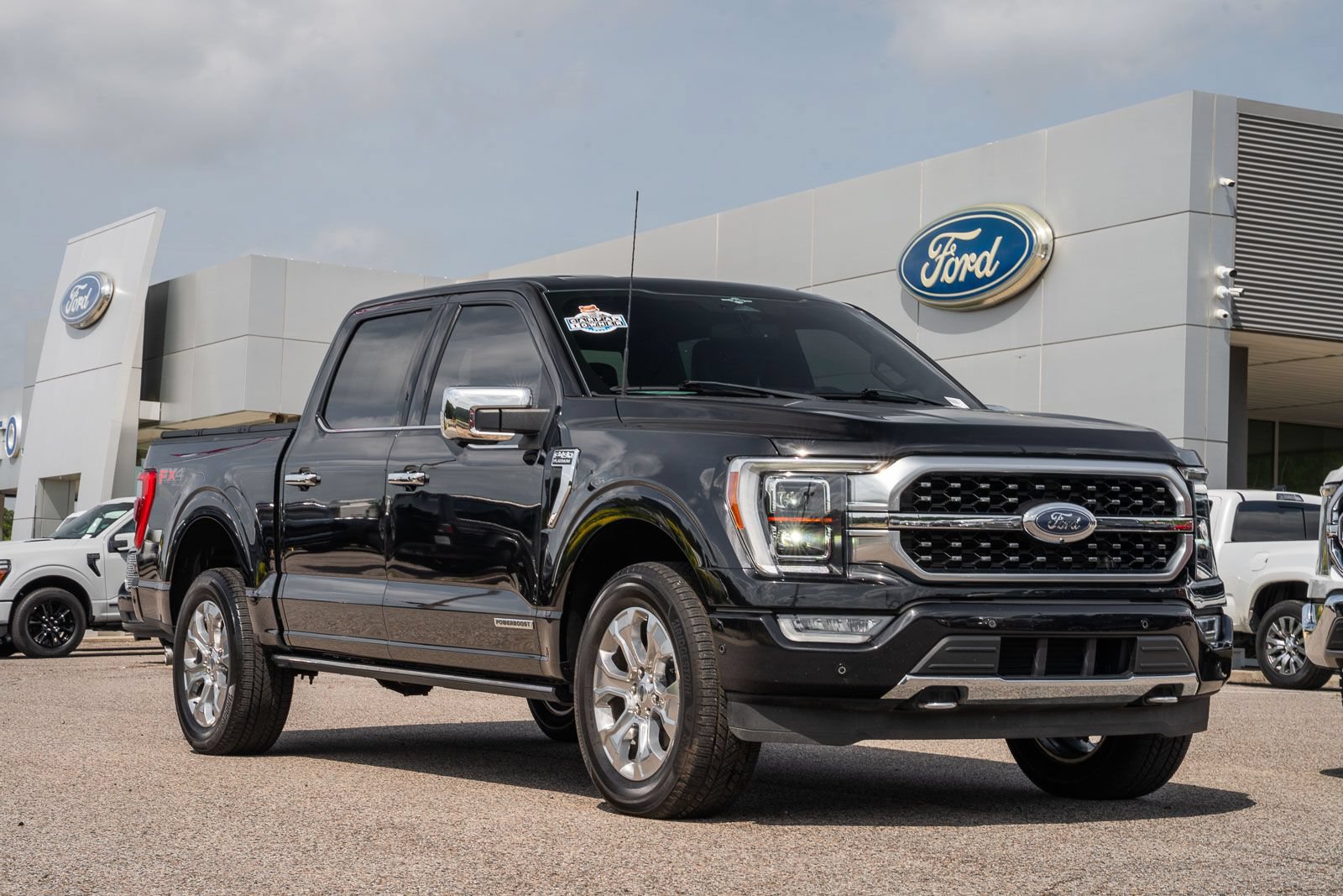Certified 2023 Ford F150 Platinum w/ Equipment Group 701A High AWD/4WD video 1