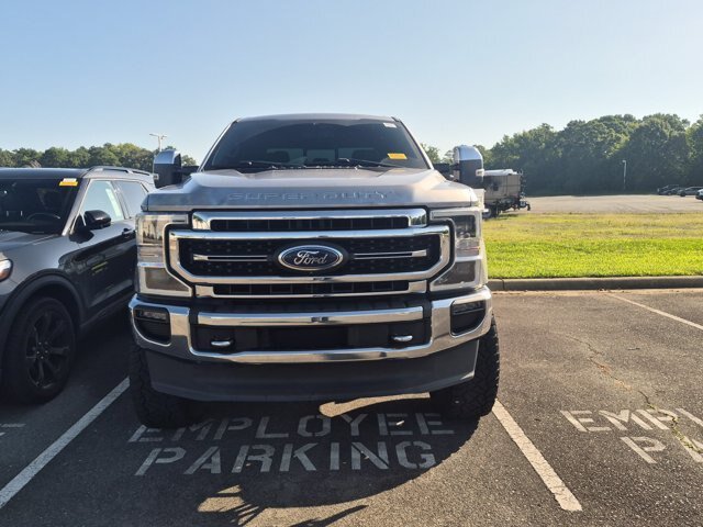 Certified 2020 Ford F250 Lariat w/ Lariat Ultimate Package AWD/4WD image 3
