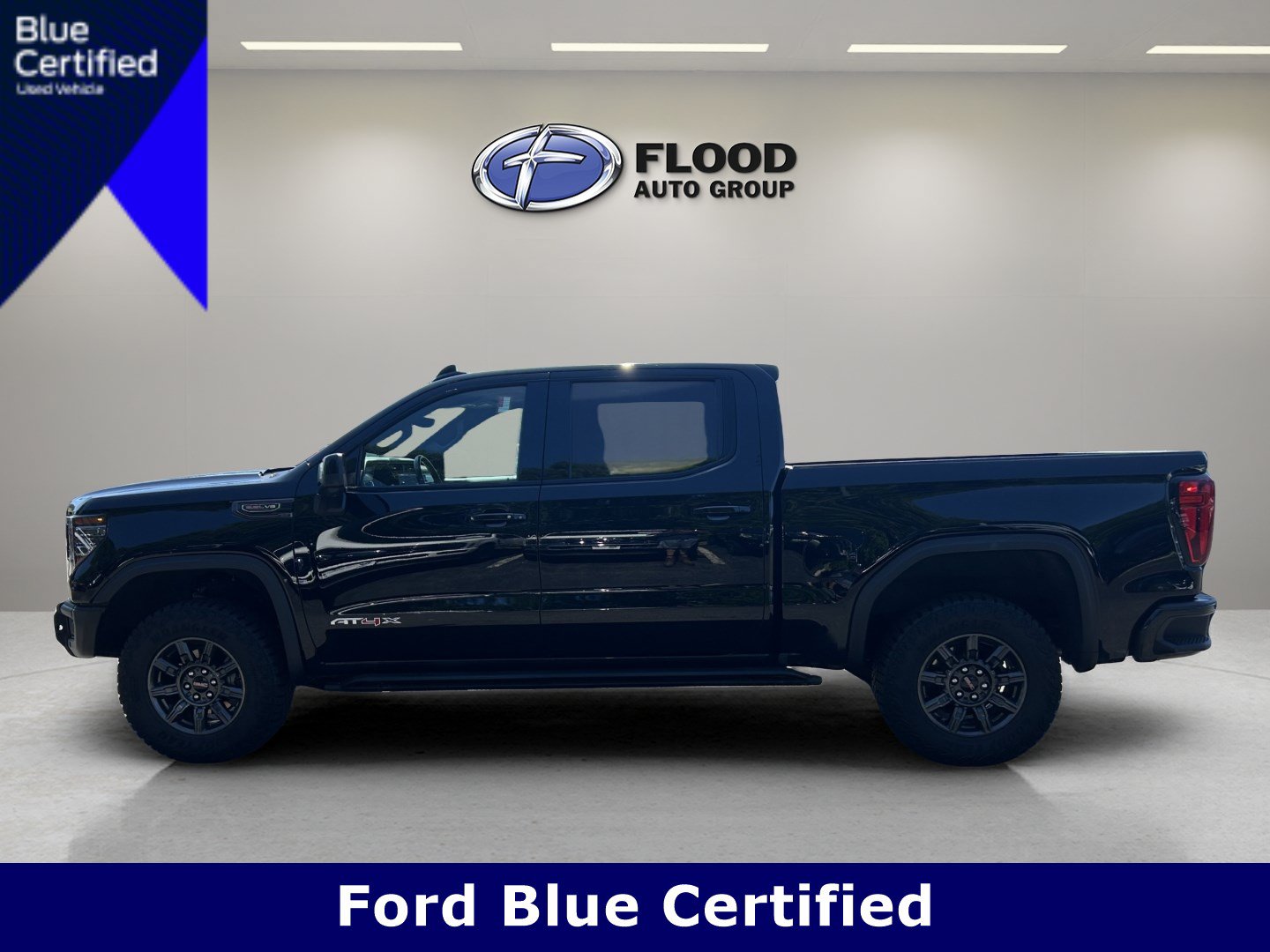 Used 2024 GMC Sierra 1500 AT4X AWD/4WD image 5