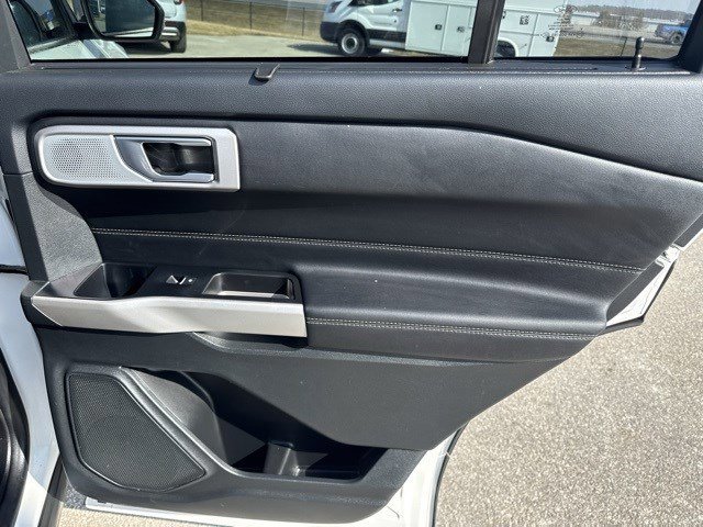 Certified 2023 Ford Explorer Limited w/ Limited Technology Package image 32