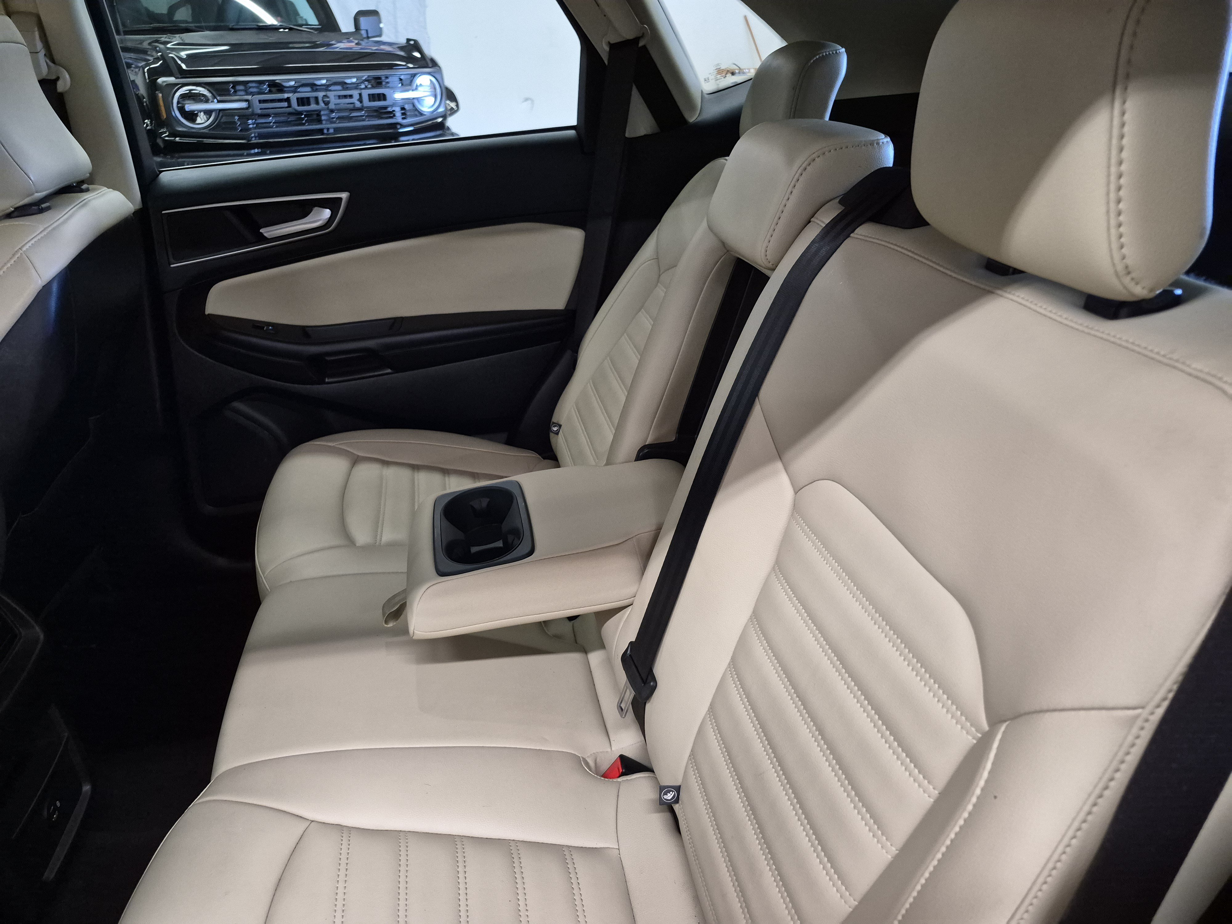 Certified 2022 Ford Edge SEL AWD/4WD image 16
