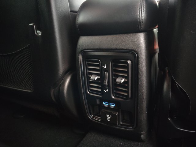 Used 2021 Jeep Grand Cherokee Limited AWD/4WD image 34
