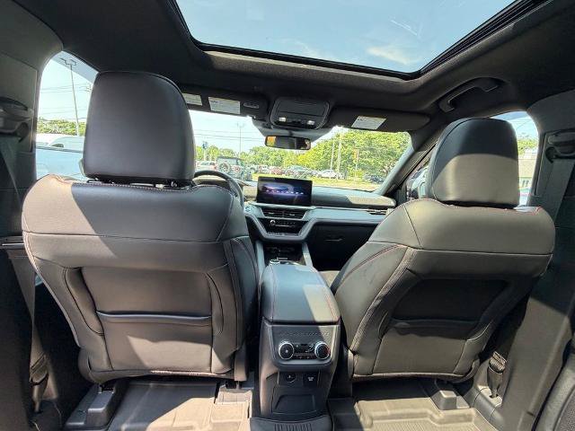Certified 2025 Ford Explorer ST AWD/4WD image 19