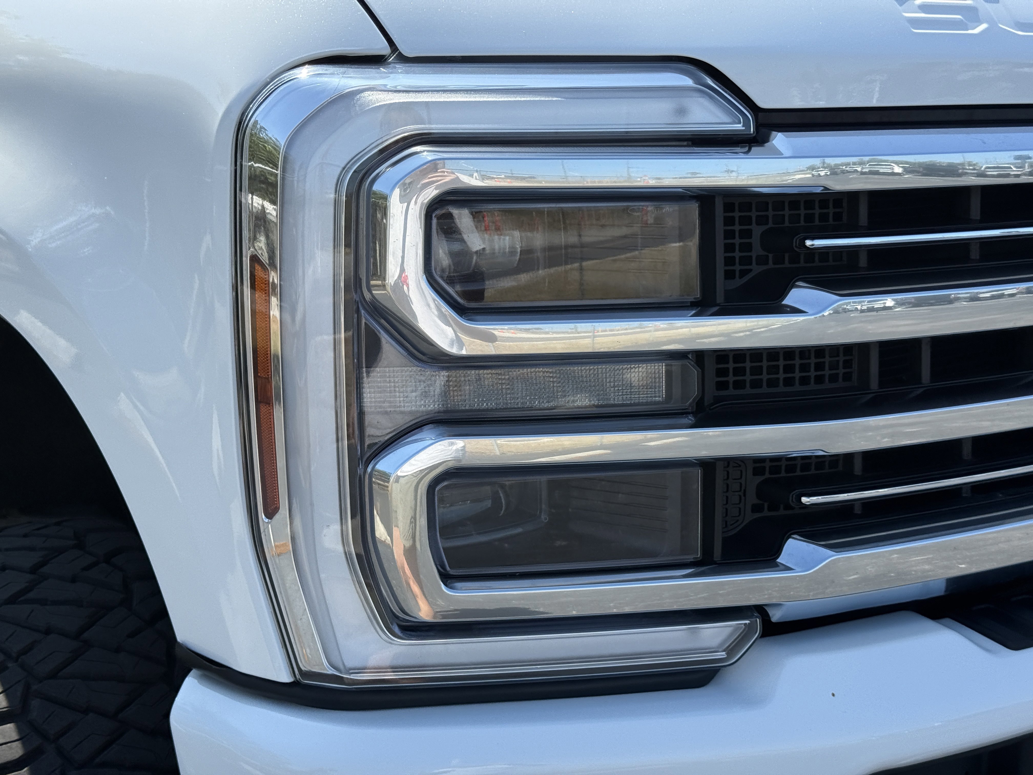 Certified 2024 Ford F350 Limited AWD/4WD image 7