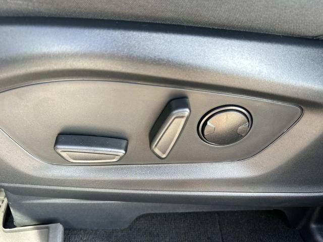 Certified 2026 Ford Explorer Active RWD image 30