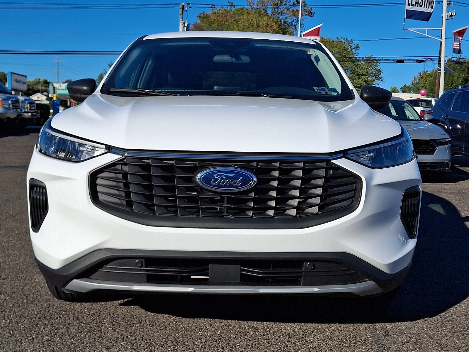 Certified 2025 Ford Escape Active AWD/4WD image 2