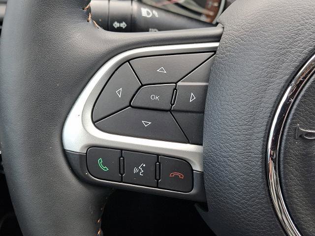 Used 2018 Jeep Compass Limited AWD/4WD image 22