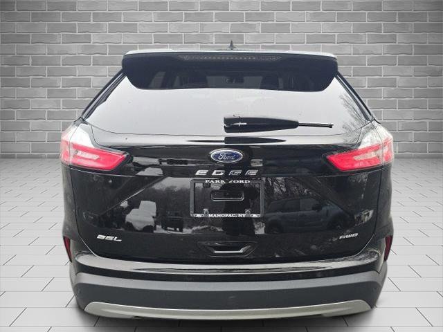 Certified 2022 Ford Edge SEL w/ Convenience Package image 3