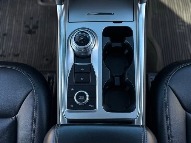 Certified 2020 Ford Explorer XLT w/ Equipment Group 202A image 43