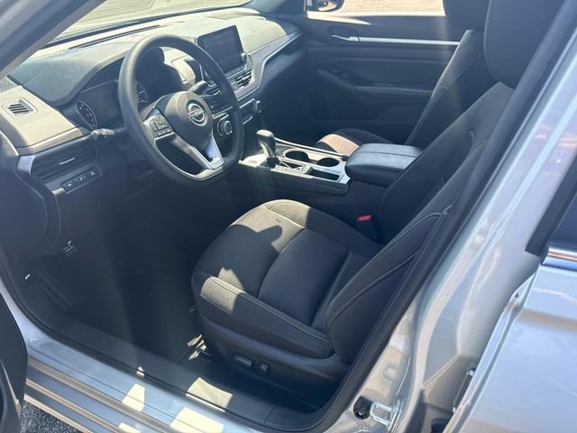 Used 2023 Nissan Altima 2.5 SV image 17