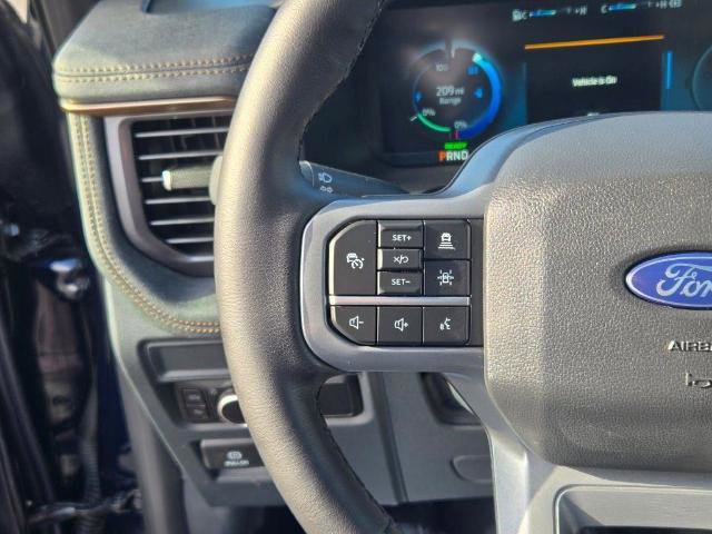 Certified 2025 Ford F150 Lightning Lariat image 33