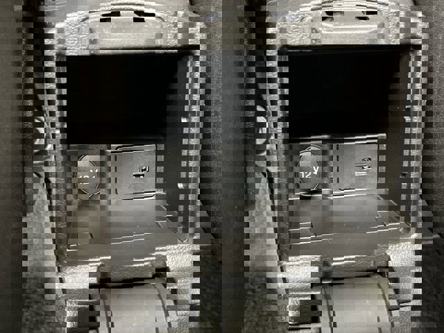 Certified 2018 Ford Focus SE image 19