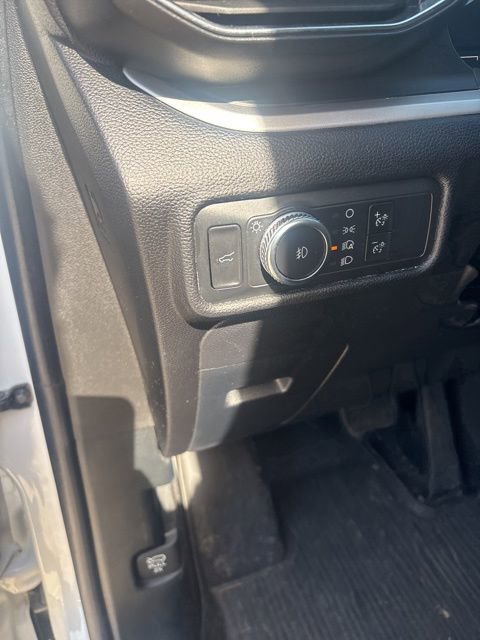 Certified 2021 Ford Explorer XLT w/ Equipment Group 202A image 21