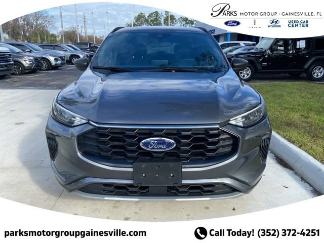 Certified 2023 Ford Escape ST-Line image 9