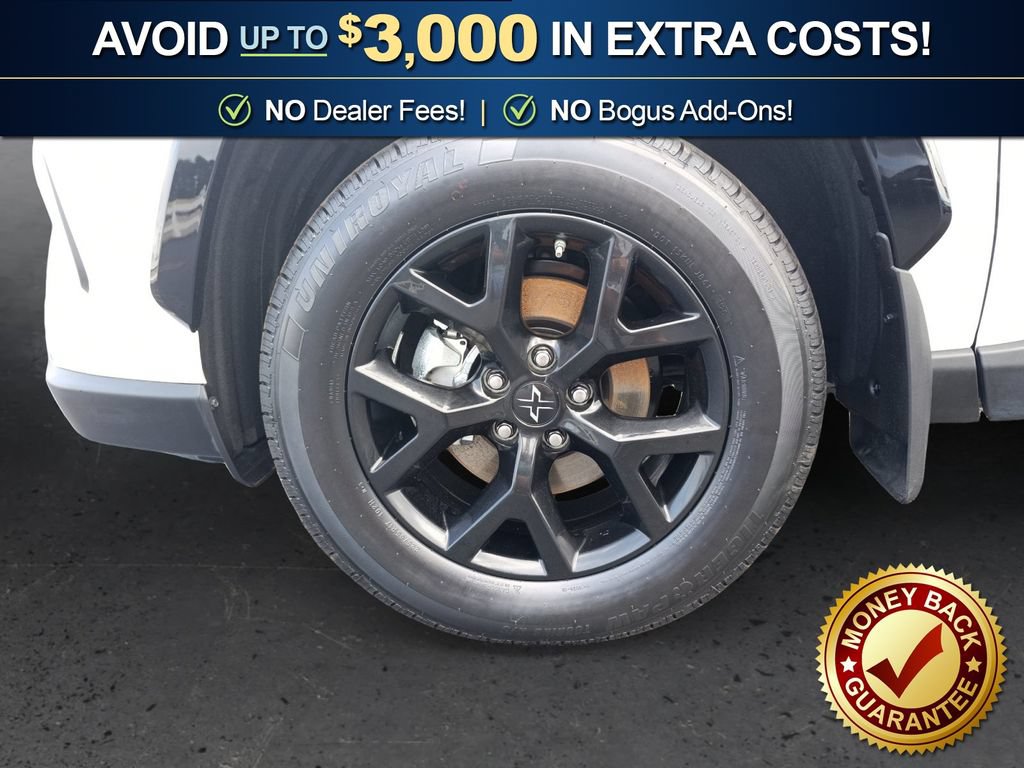 Used 2025 Toyota RAV4 LE AWD/4WD image 13