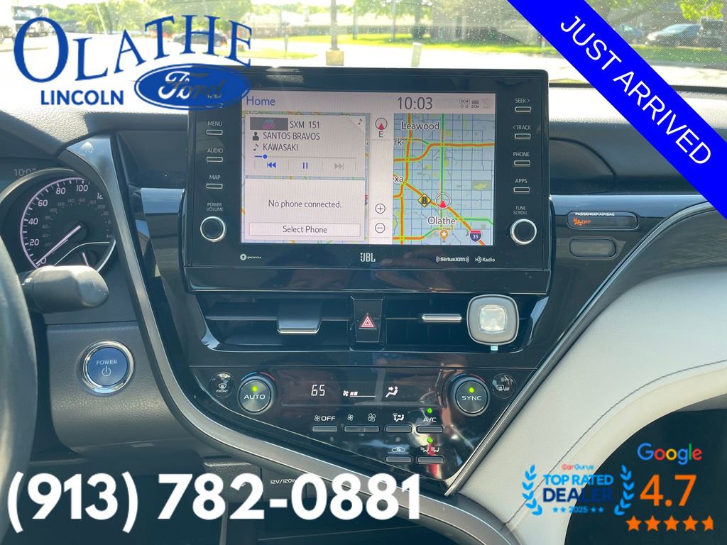 Used 2021 Toyota Camry XLE w/ Navigation Upgrade Package FWD image 2
