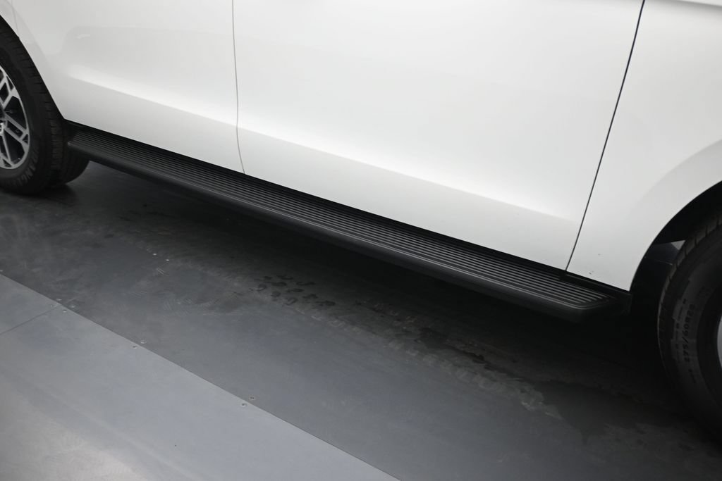 Certified 2025 Ford Expedition Max Active RWD image 28