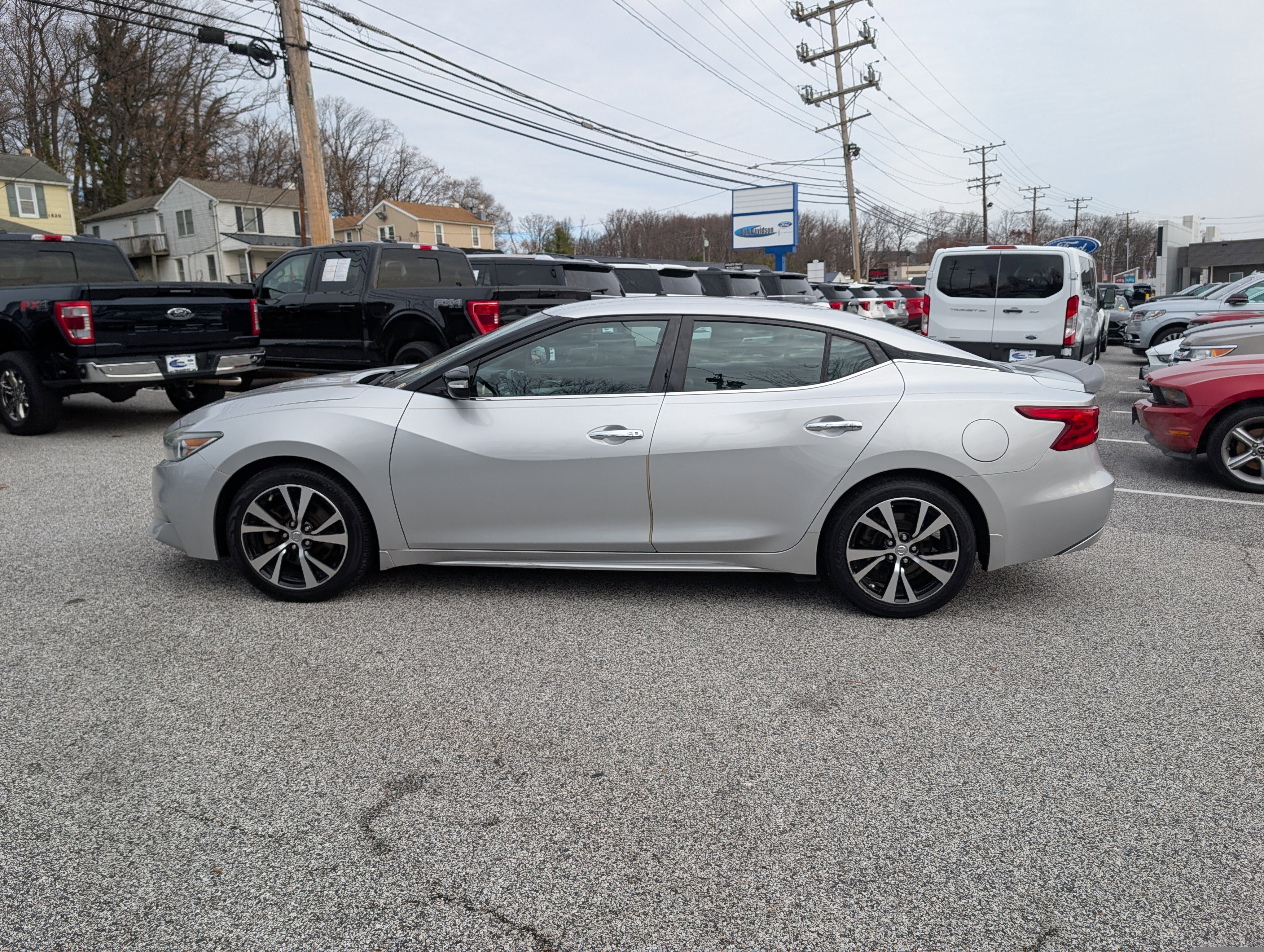 Used 2017 Nissan Maxima 3.5 SV image 3
