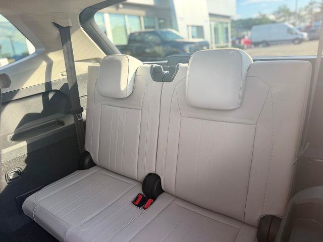 Used 2022 Volkswagen Tiguan SE FWD image 22