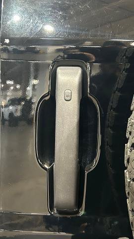 Certified 2026 Ford Bronco Badlands AWD/4WD image 33