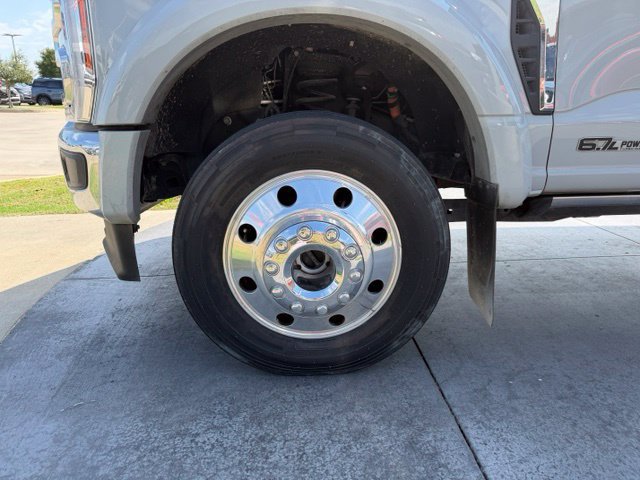 Certified 2025 Ford F450 Lariat w/ Chrome Package AWD/4WD image 4