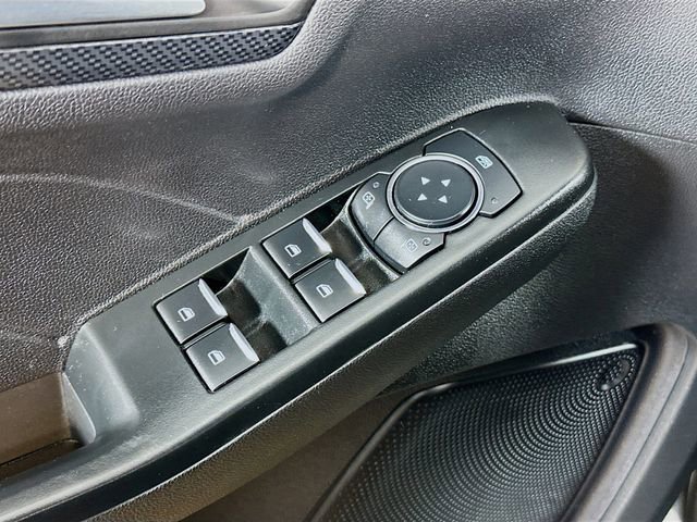 Certified 2025 Ford Escape ST-Line image 18