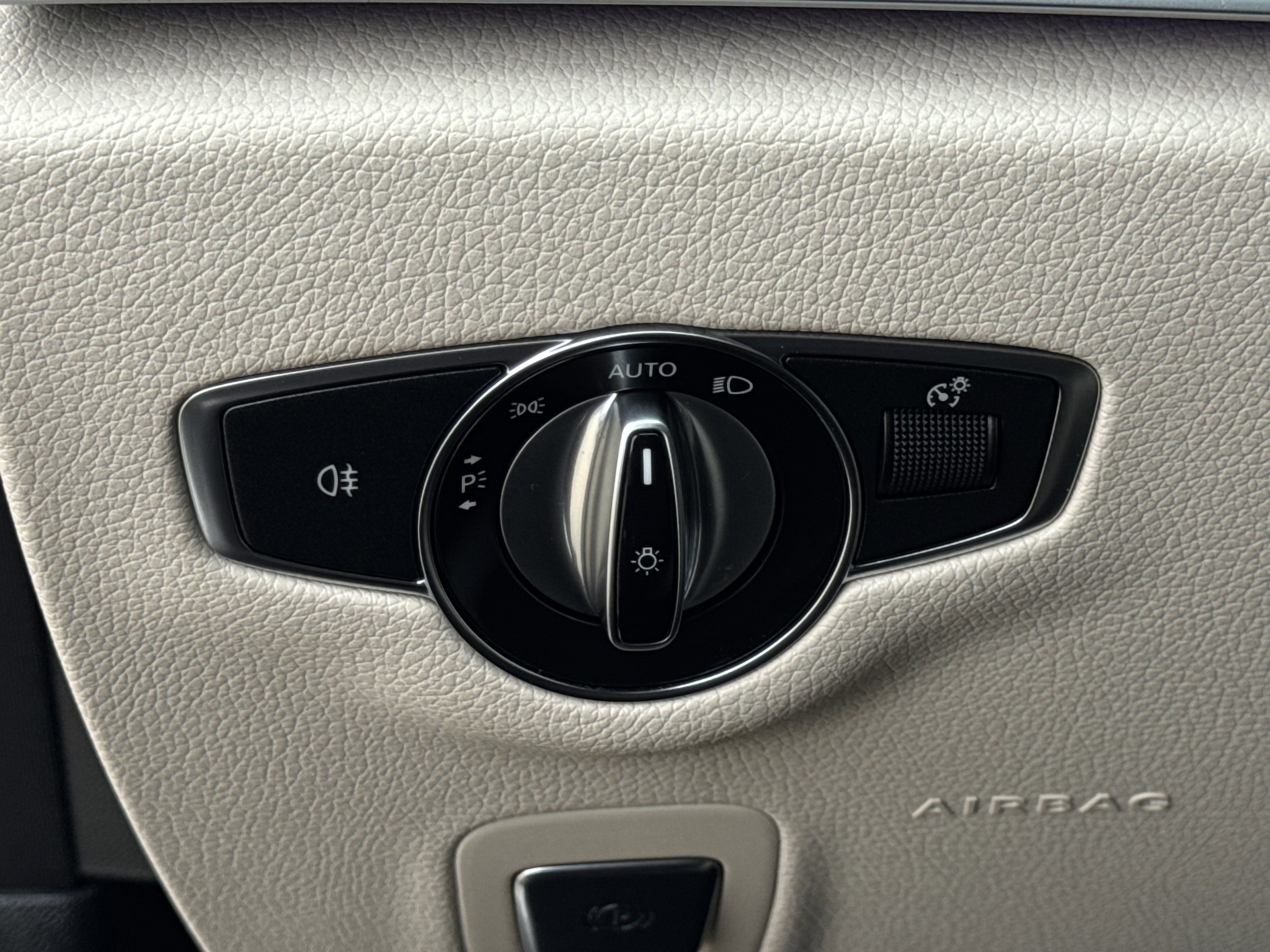 Used 2023 Mercedes-Benz E 450 4MATIC Sedan image 22