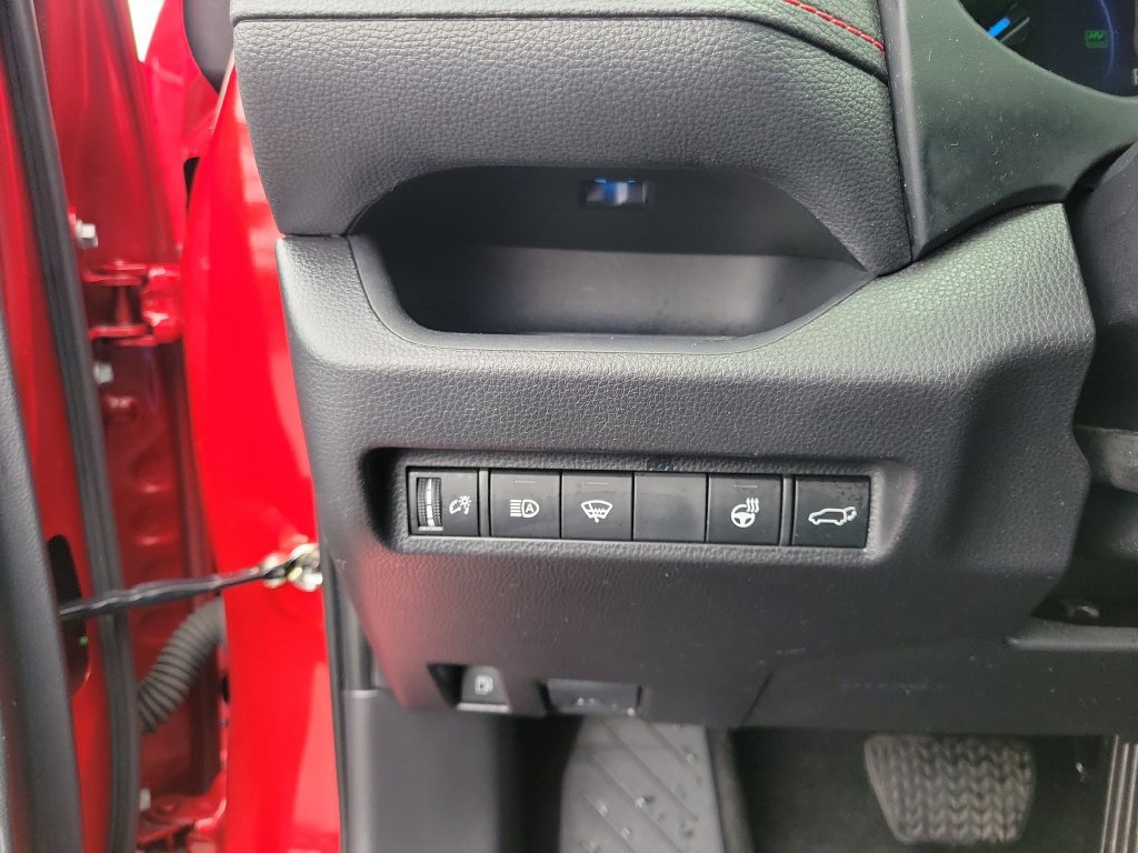 Used 2021 Toyota RAV4 XSE w/ Weather Package AWD/4WD image 22