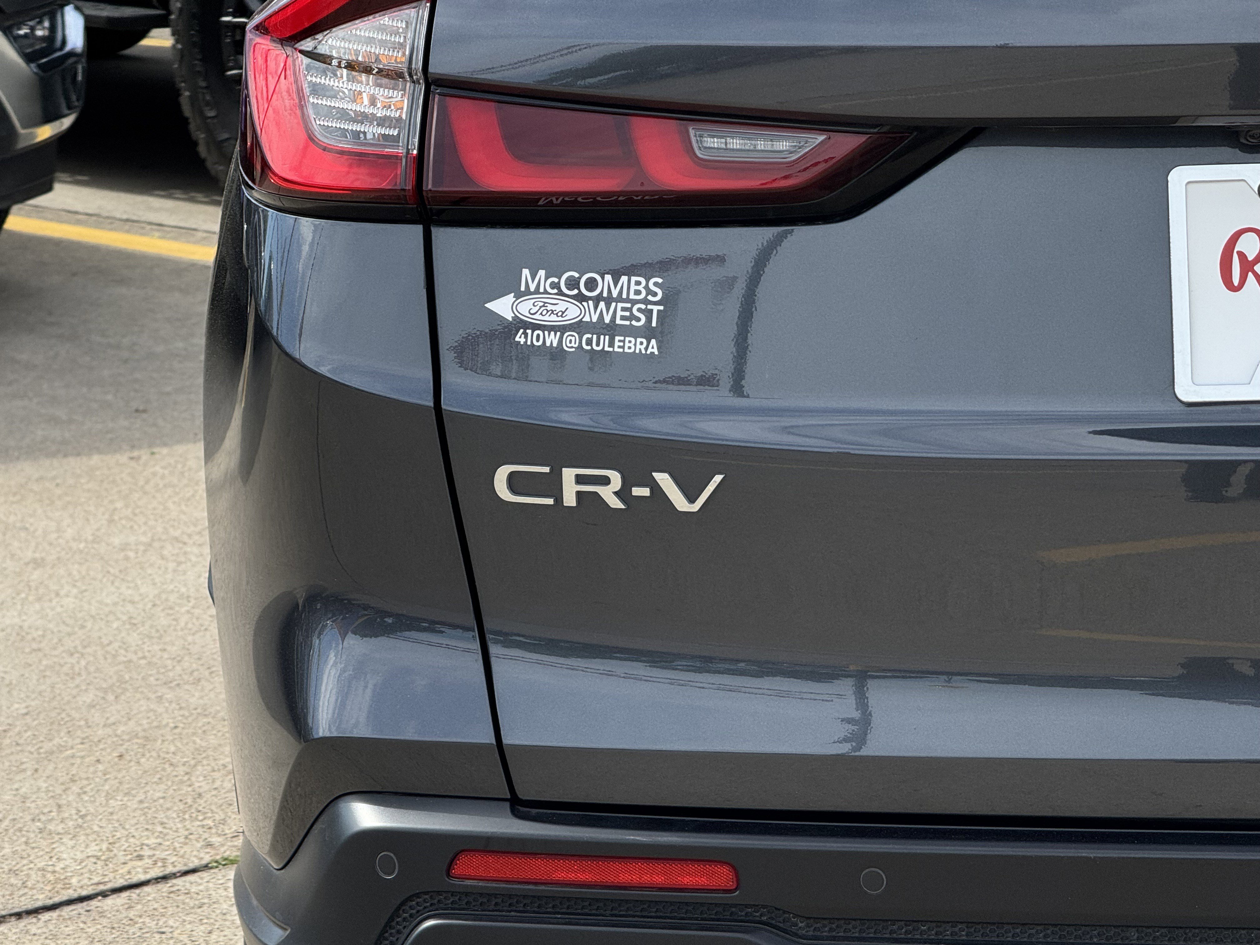Used 2025 Honda CR-V EX-L image 7