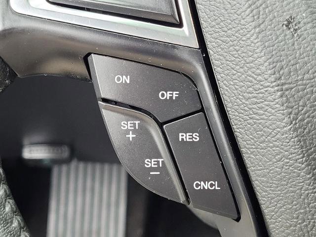 Certified 2018 Ford Fusion Energi SE image 32