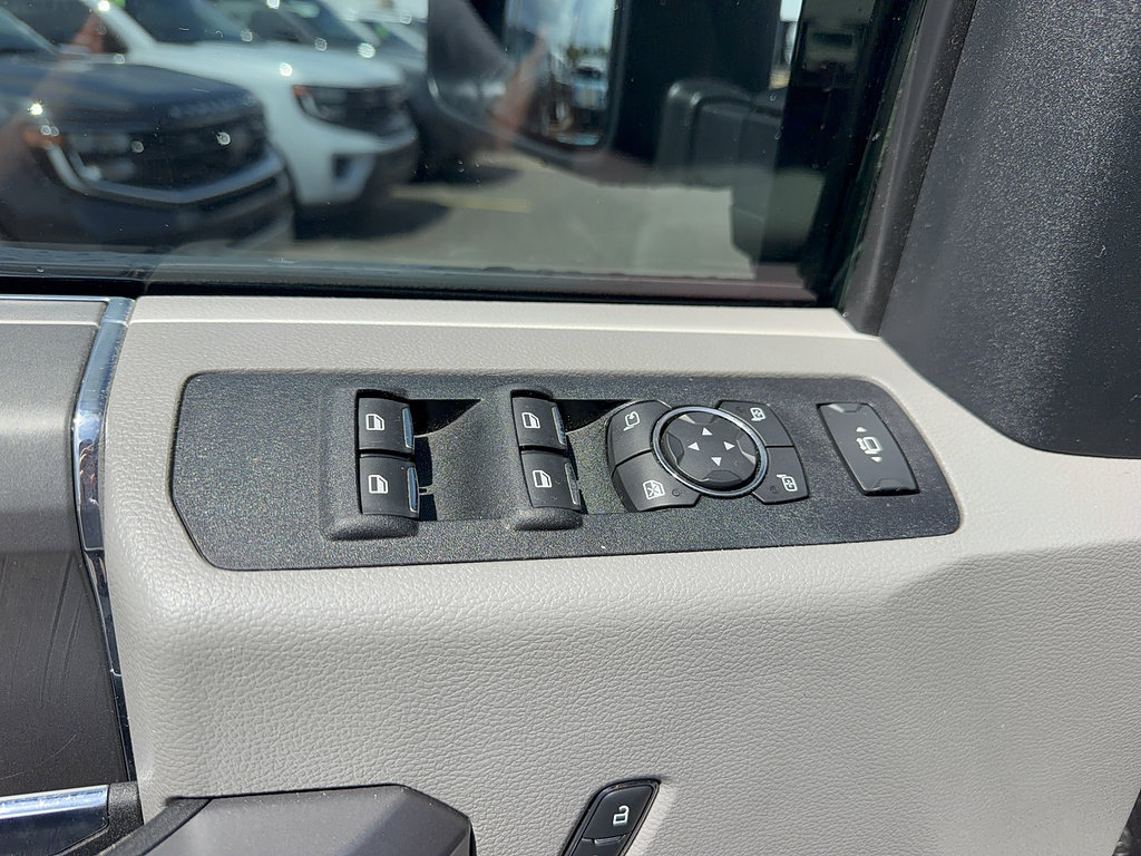 Certified 2021 Ford F250 XLT w/ XLT Premium Package AWD/4WD image 10