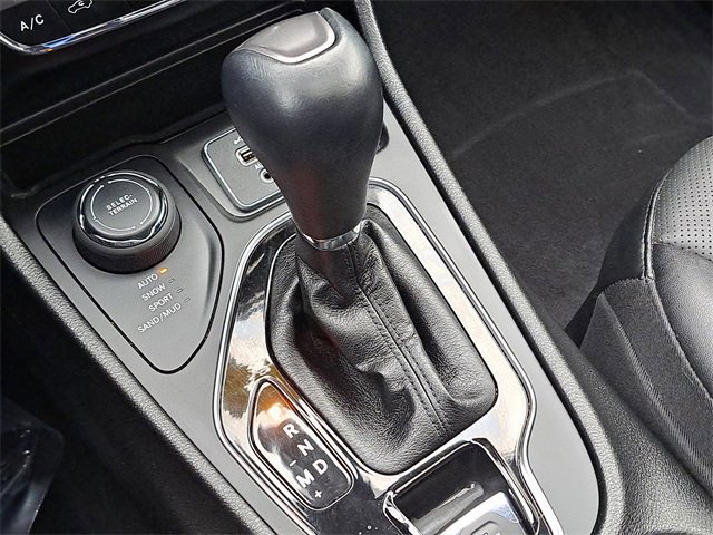 Used 2022 Jeep Cherokee Limited w/ Elite Package image 16