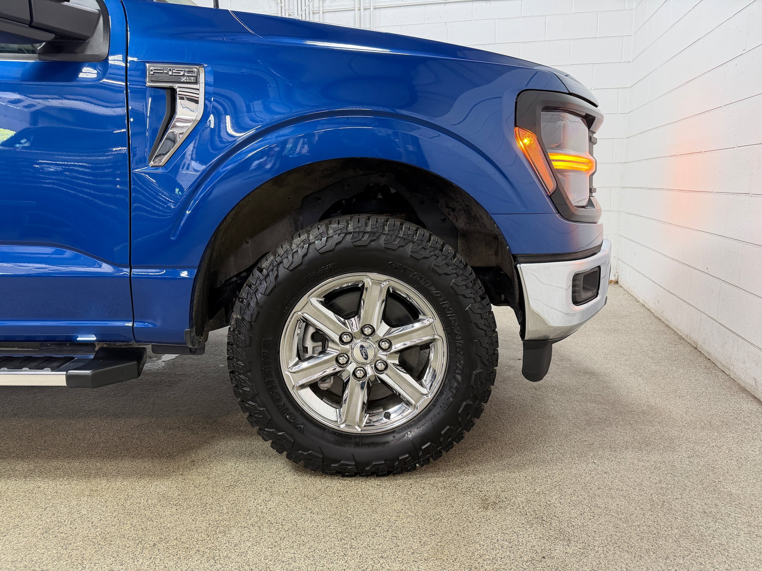 Certified 2025 Ford F150 XLT w/ Equipment Group 301A Standard AWD/4WD image 32