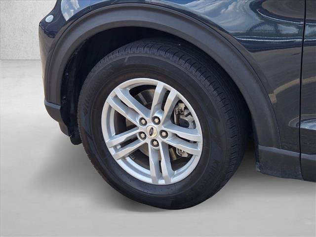 Certified 2023 Ford Explorer XLT RWD image 24