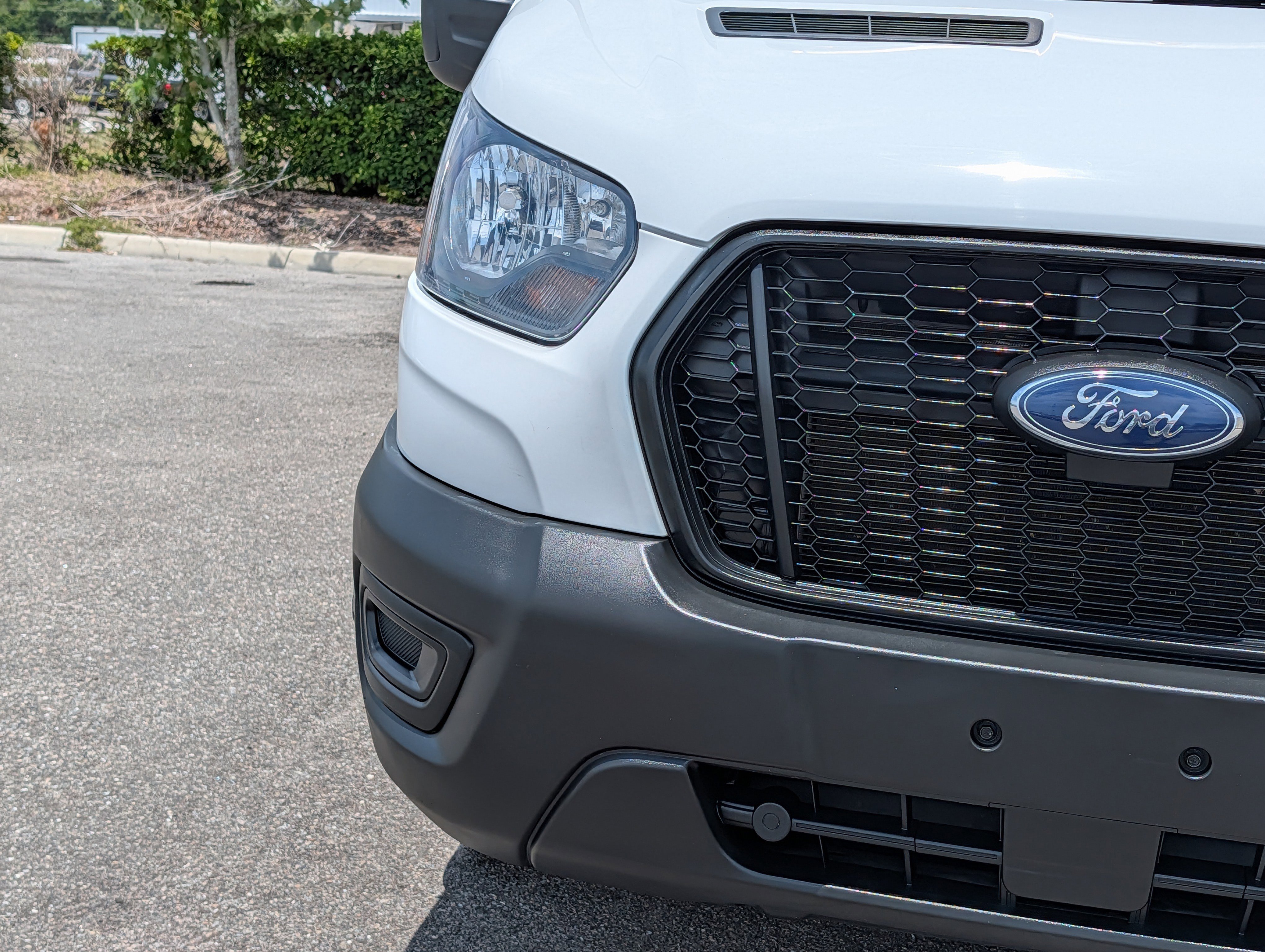 Certified 2022 Ford Transit 350 DRW RWD image 9