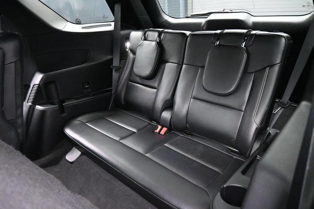 Certified 2020 Ford Explorer ST w/ Premium Technology Package AWD/4WD image 21