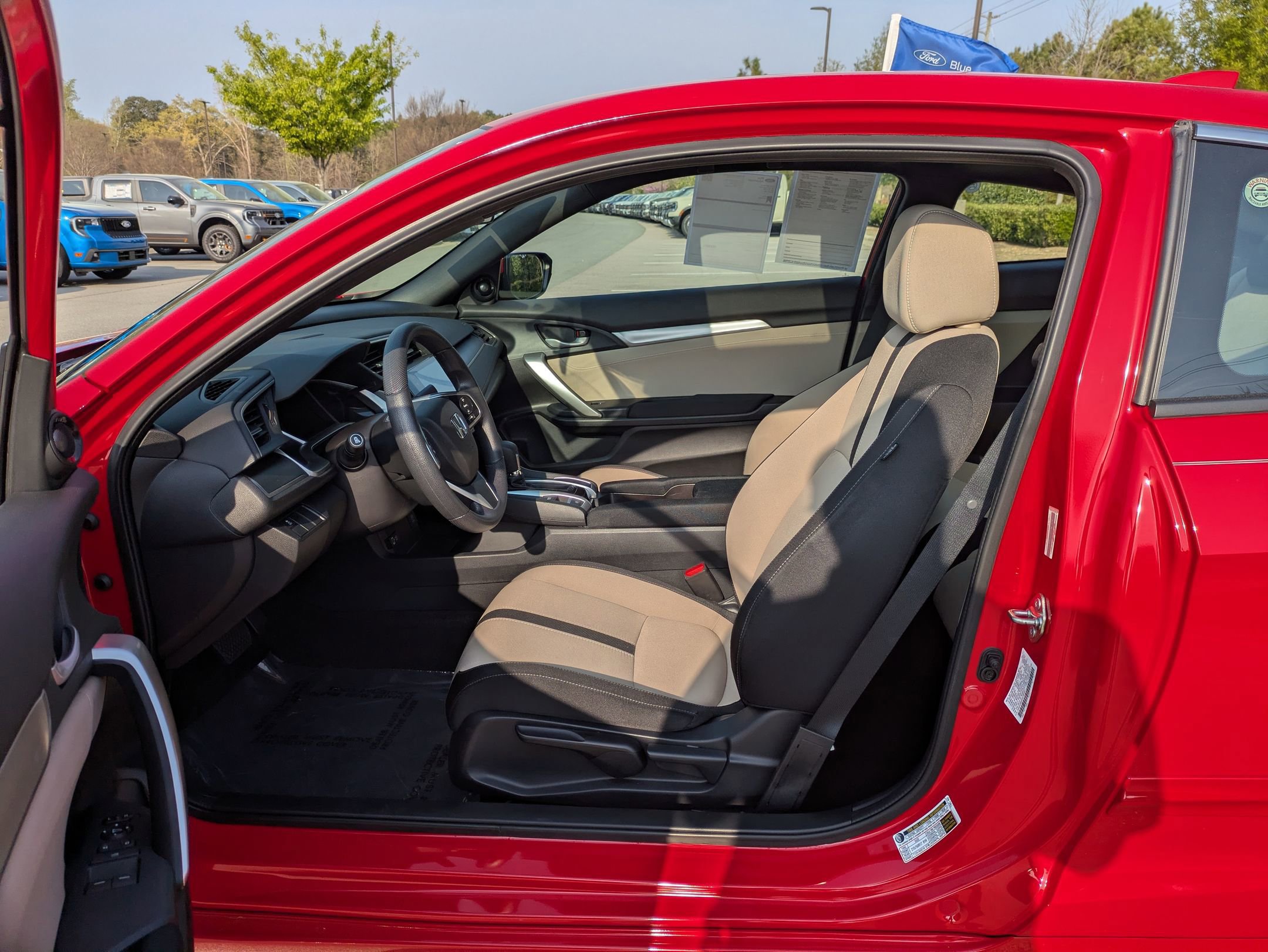 Used 2017 Honda Civic EX-T image 12