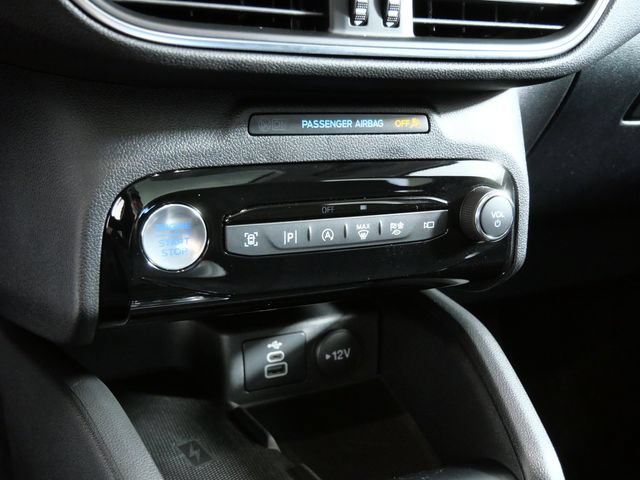Certified 2025 Ford Escape Platinum w/ Premium Technology Package AWD/4WD image 21
