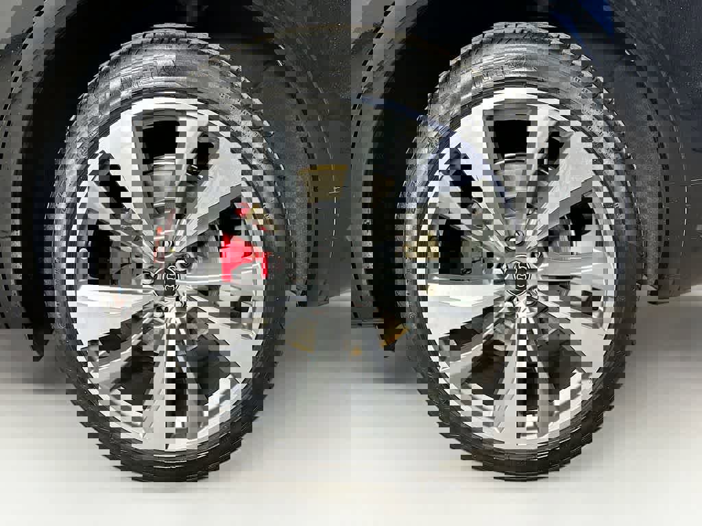 Used 2021 Audi SQ5 Premium Plus w/ Premium Plus Package image 11