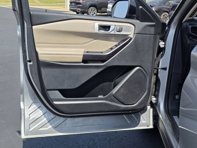 Certified 2020 Ford Explorer Limited RWD image 14