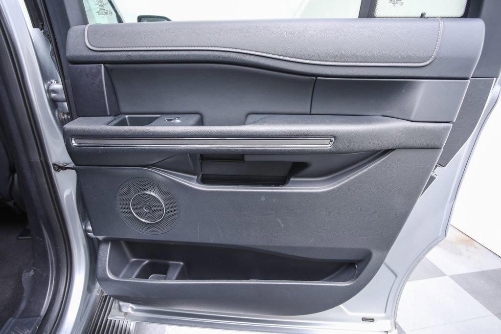 Certified 2024 Ford Expedition Max XLT image 28