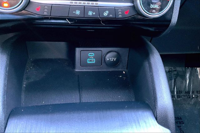 Certified 2022 Ford Escape SEL w/ SEL Stealth AWD Package image 16