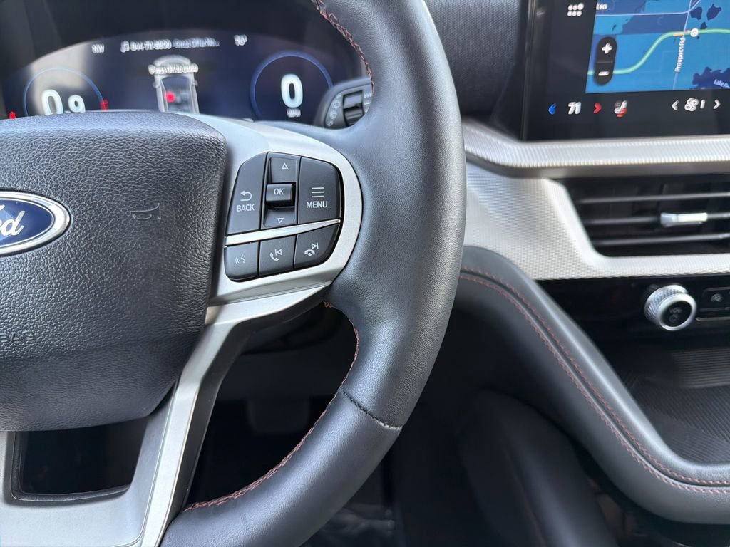 Certified 2025 Ford Explorer Active w/ Active Comfort Package image 31