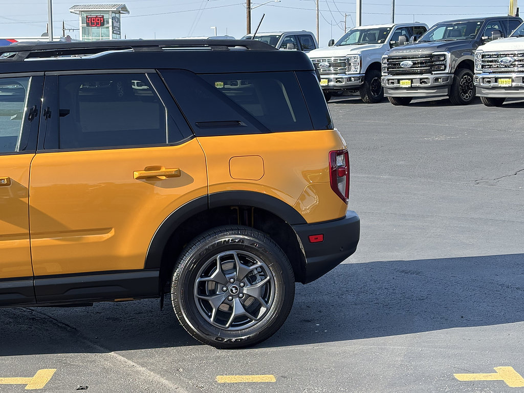 Certified 2022 Ford Bronco Sport Badlands w/ Premium Package AWD/4WD image 11