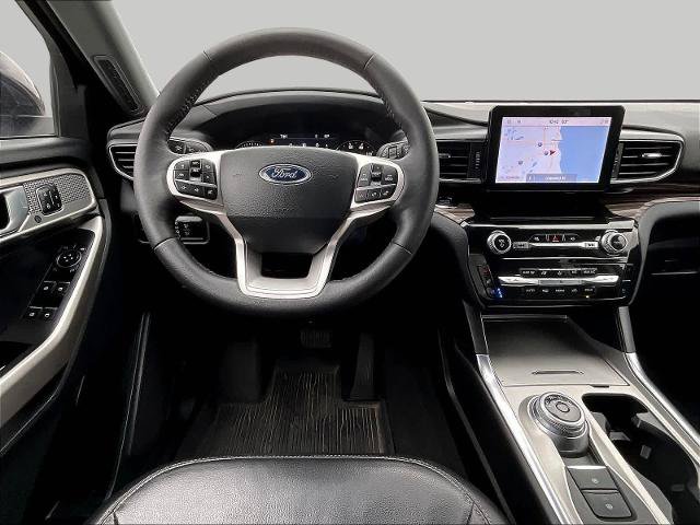Certified 2023 Ford Explorer Limited AWD/4WD image 10
