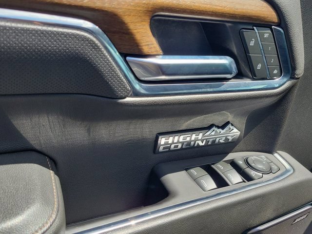 Used 2022 Chevrolet Silverado 1500 High Country RWD image 22